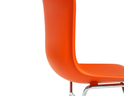 Bertoia Molded Shell Barstool
