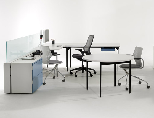 Antenna Workspaces Fence and Desk